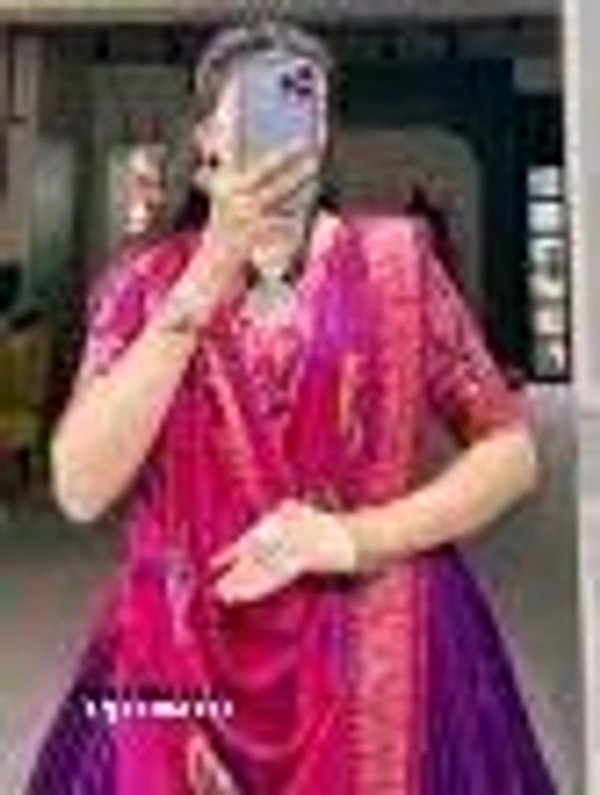 Women's Floral & Patola Print With Foil Work Tussar Silk Ethnic wear
