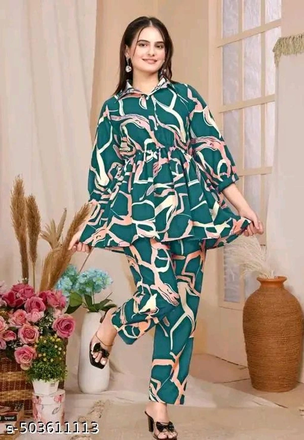 Urbane Glamorous Women Top & Bottom Sets - Xl
