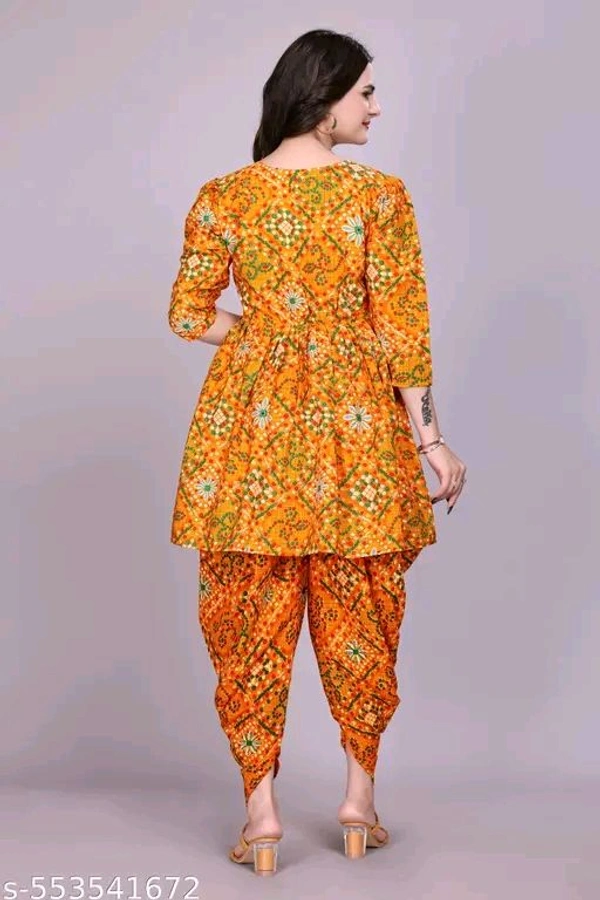 Women's Stylish Trendy Same Tone Bandhani Top & Bottom Set - S