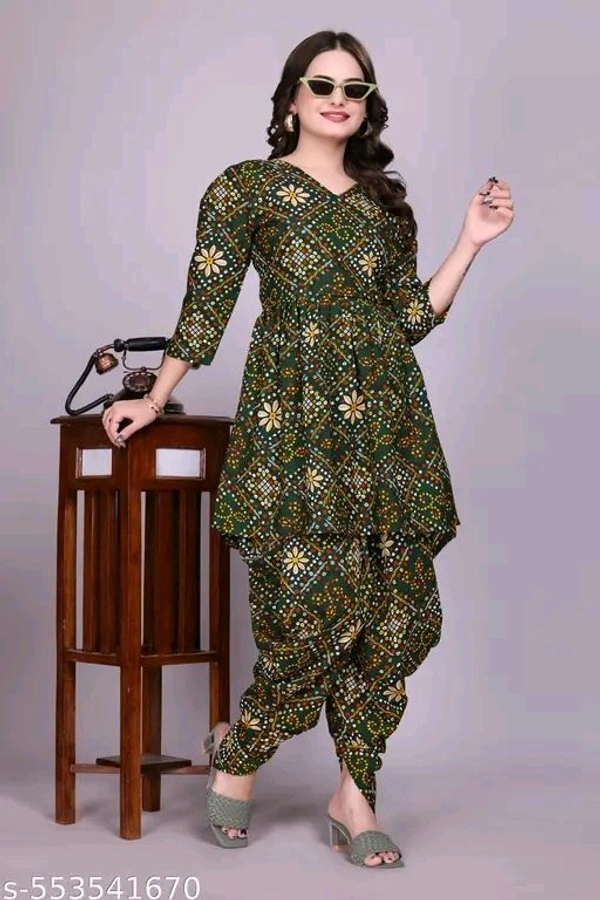 Women's Stylish Trendy Same Tone Bandhani Top & Bottom Set - S