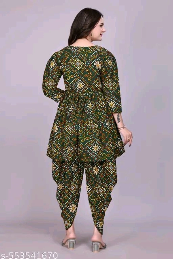 Women's Stylish Trendy Same Tone Bandhani Top & Bottom Set - S