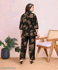 Stylish Fashionista Women Top & Bottom Sets - M