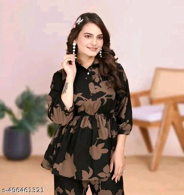 Stylish Fashionista Women Top & Bottom Sets - L