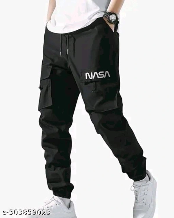 Gorgeous Unique Men Track Pants - M