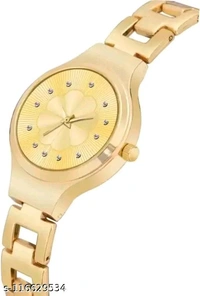Unique Flower Designer Round Dial Attractive Metal Belt Analog Watches for Women