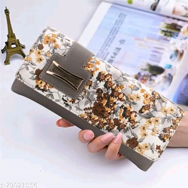 Women Clutches