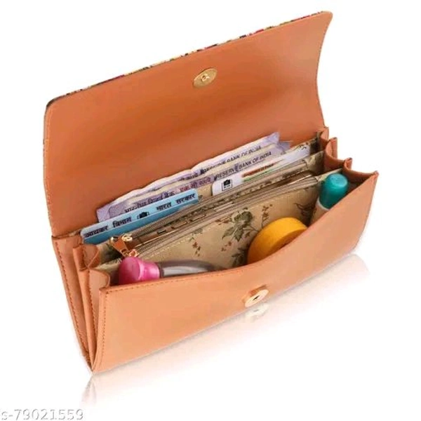 Women Clutches