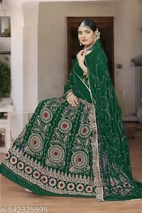 Charvi Petite Women Lehenga
