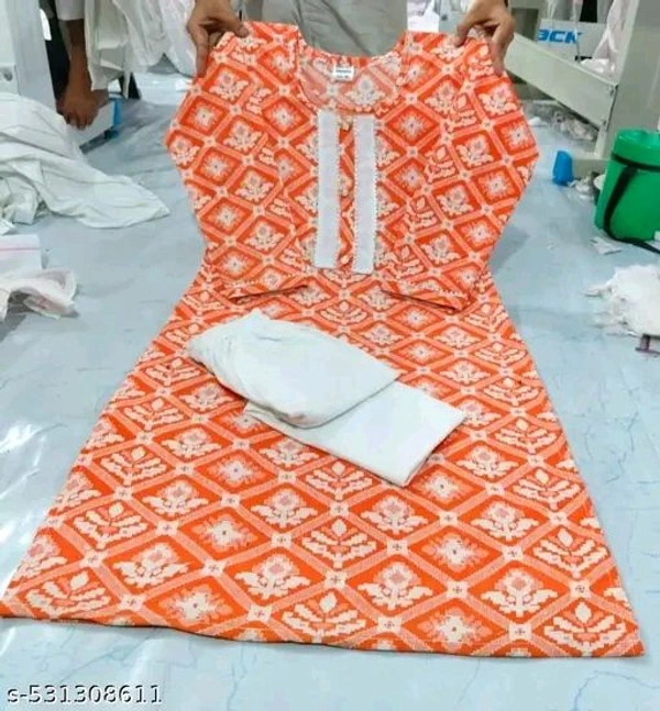 Aagyeyi Petite Women Kurta Sets - XXL