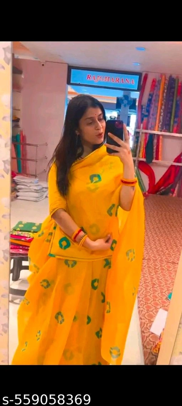 Chitrarekha Voguish Women Lehenga