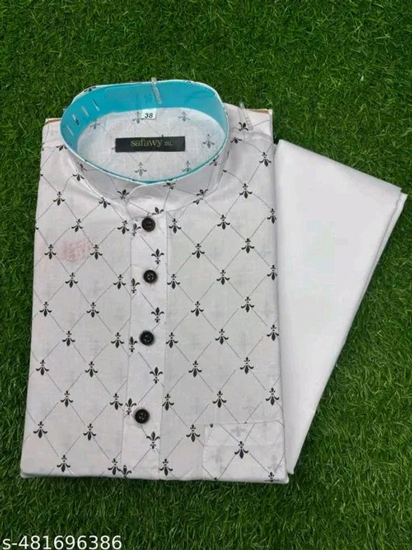 Elegant Men Kurta Sets - L