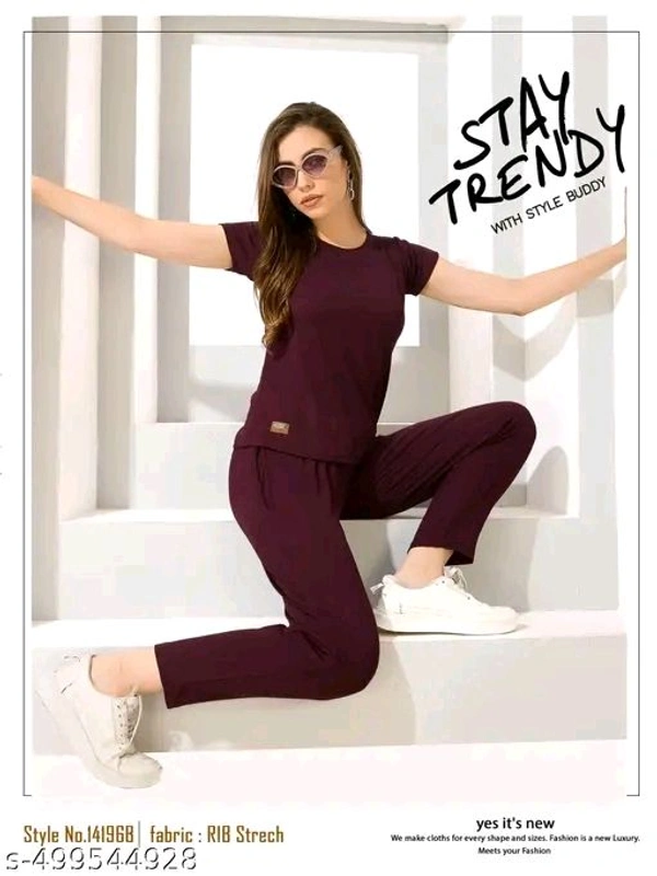 women night suit - M