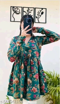 Pretty Modern Women Tops & Tunics - S