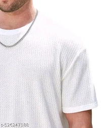 At last fashion Men Popcorn Round Neck Regular Tshirts - L