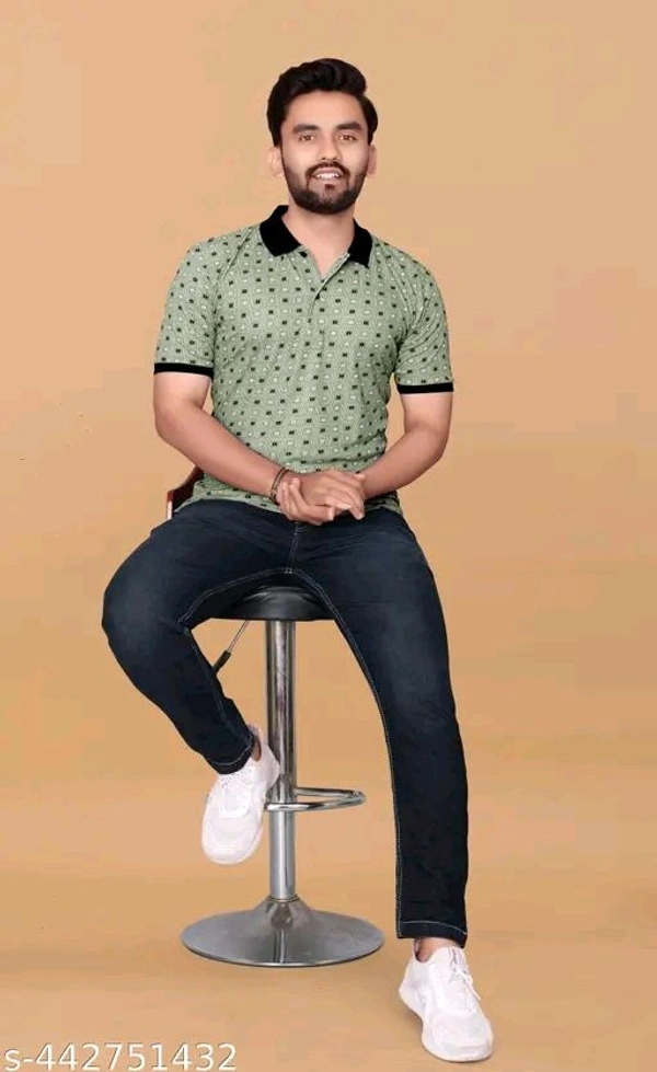 Sunset Skies Pattern Polo Tee - L