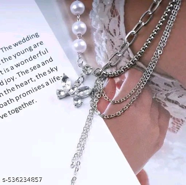 Elite Bejeweled Women Necklaces & Chains