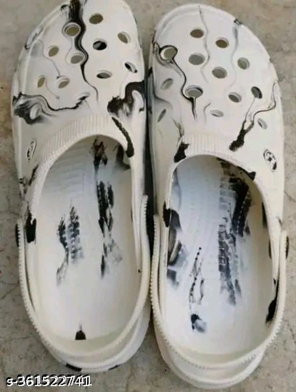 Relaxed Trendy Men Flip Flops - 7