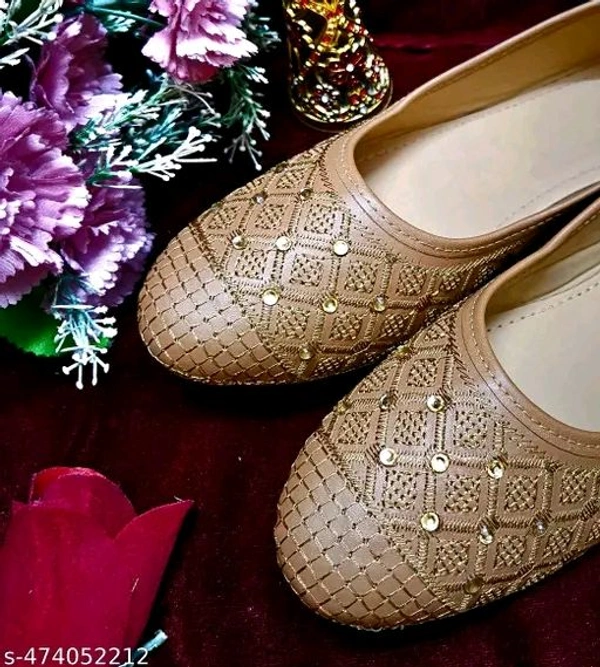 Ladies Newly Designed Latest  Mojari for Summer - 3