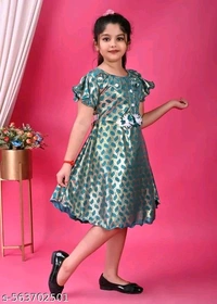 Agile Stylish Girls Frocks & Dresses - 3-4