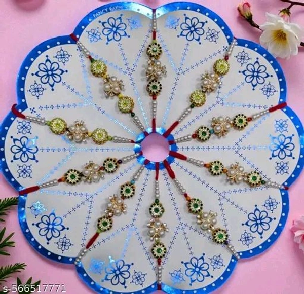 Allure Chic Rakhi