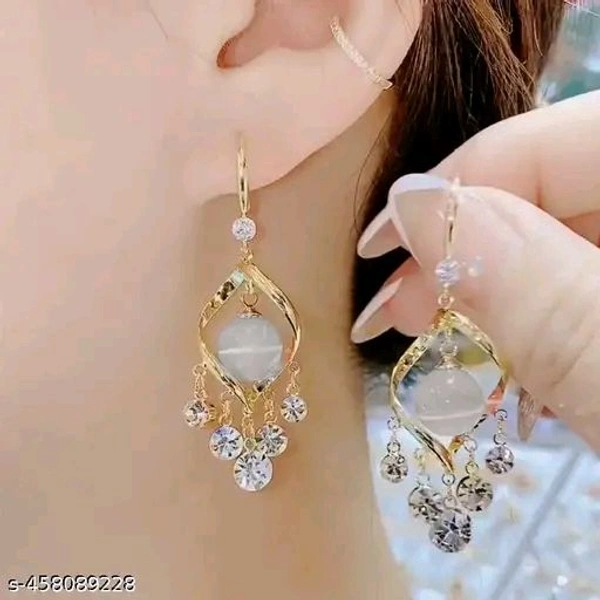 Latest Earrings & Studs