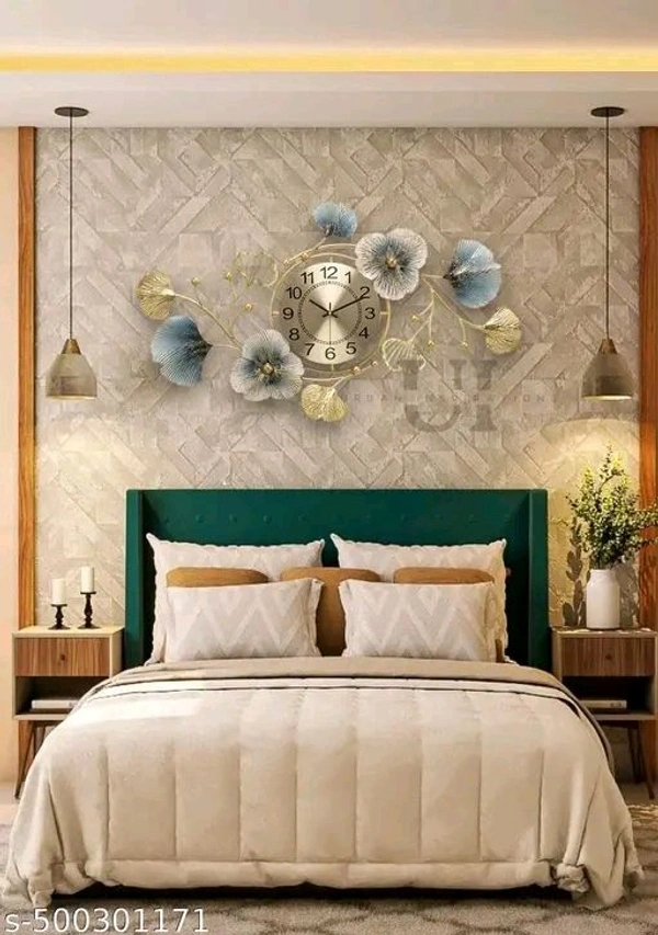 Elegant Clocks