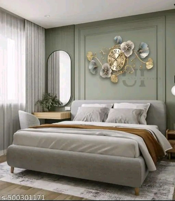 Elegant Clocks