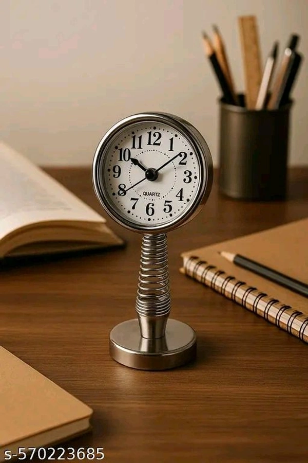 Trendy Clocks