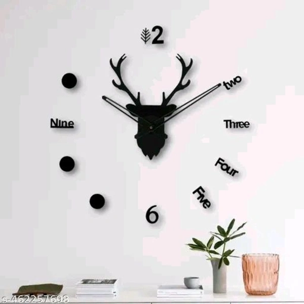 Stylish wooden wall clock for Home Office