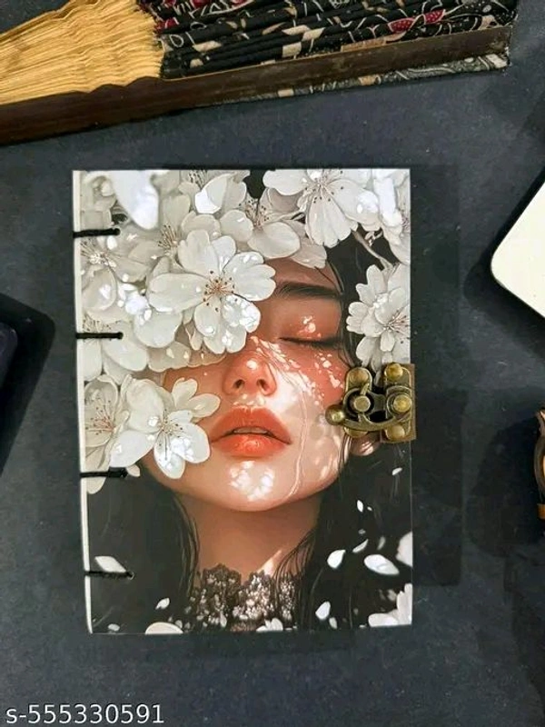 Trendy Diaries