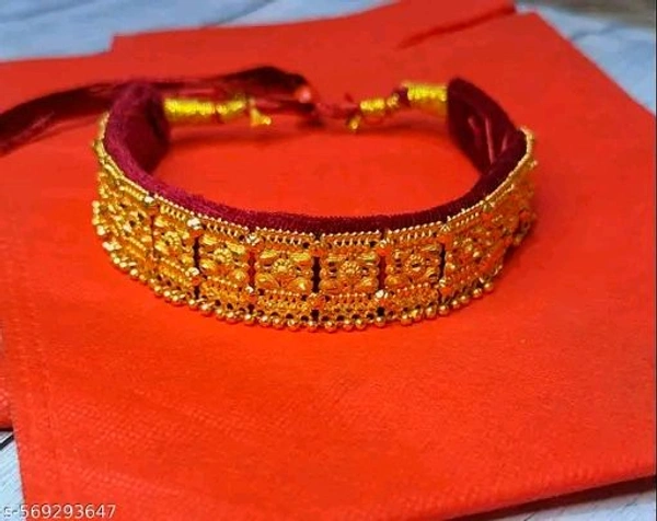 Twinkling Glittering Women Necklaces & Chains