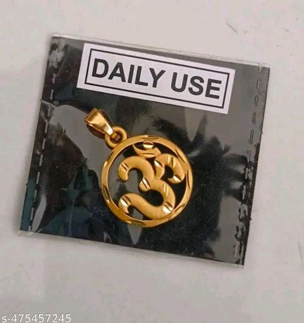 Elite Chunky Pendants & Lockets
