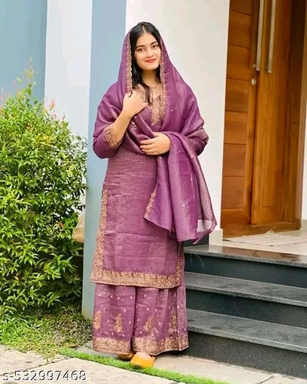 New Designer Party Wear Look Stylish Suit - M