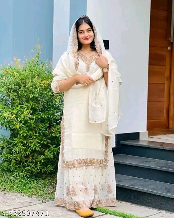 New Designer Party Wear Look Stylish Suit - M