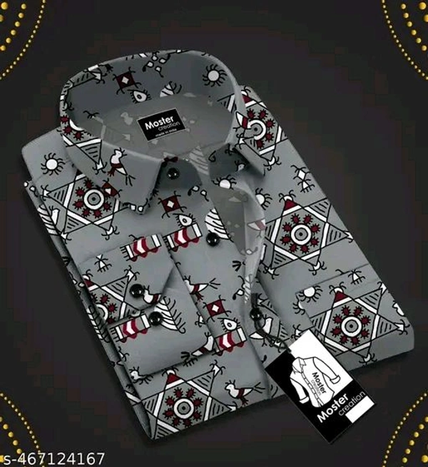 Men's Shirt - M