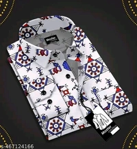 Men's Shirt - L