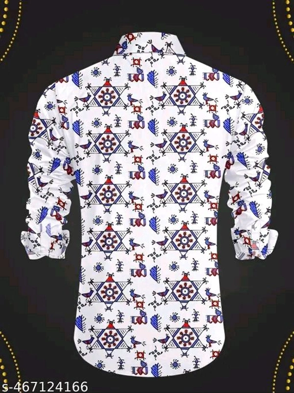 Men's Shirt - L