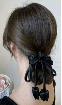 tulip scrunchie  - Black, medium