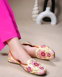 Women's Ethnic Juttis - IND-3