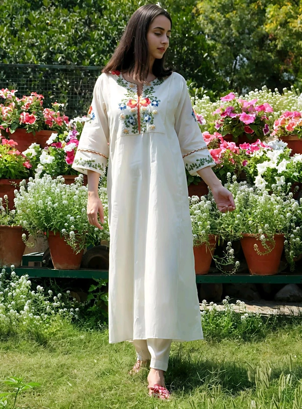 Womens Cotton Embroidery Kurta Set - White, S