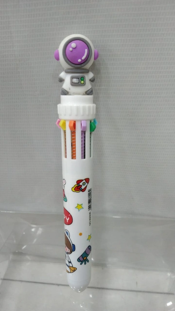 3D COVER LARGE CAPACITY PEN 4