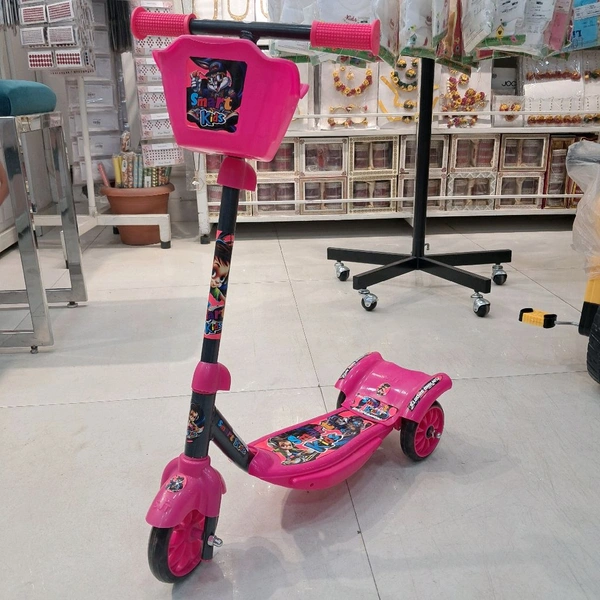 Scooty 6