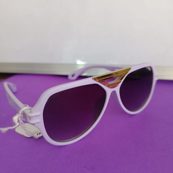 SUNGLASSES 17