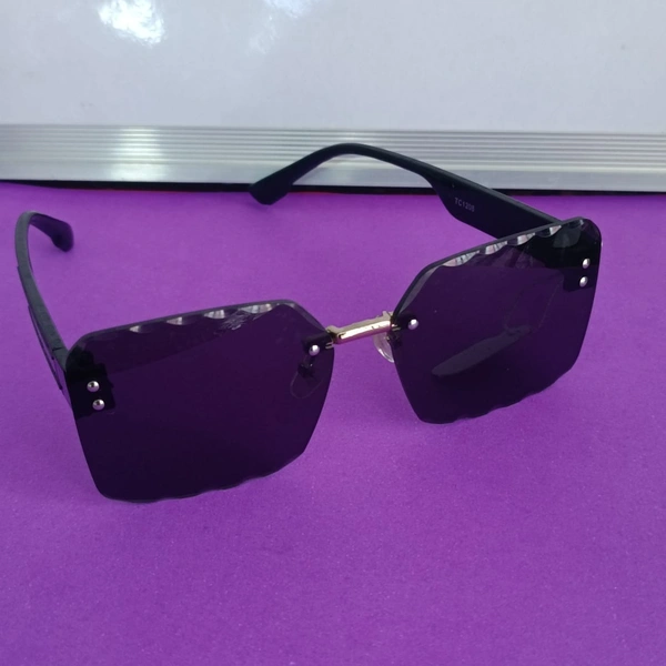 SUNGLASSES 63
