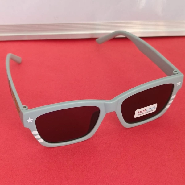 SUNGLASSES 6