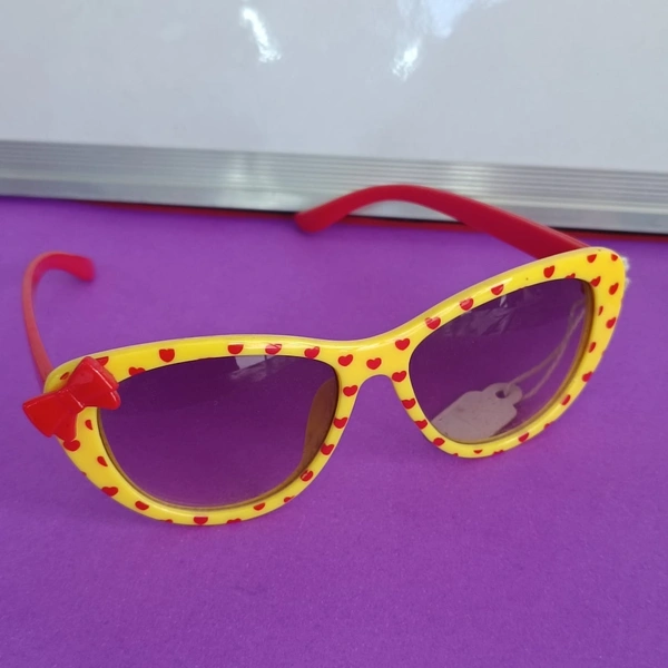 SUNGLASSES 69