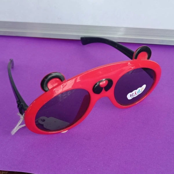 SUNGLASSES 86