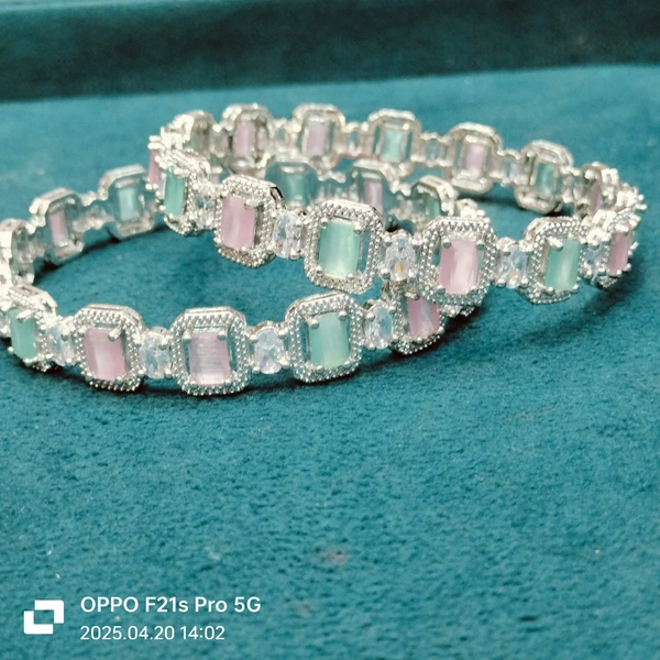 AD BANGLES (14) - '2/8