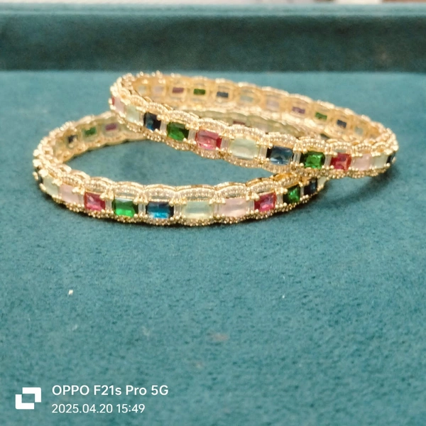 AD BANGLES (24) - '2/4
