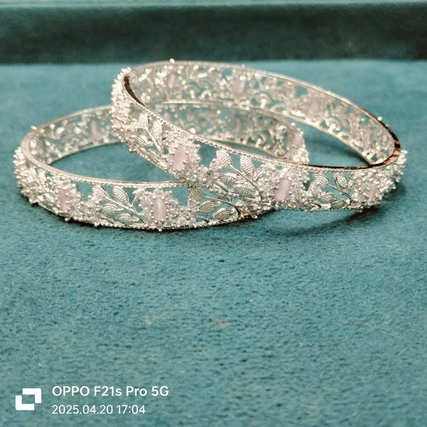 AD BANGLES (34) - '2/8